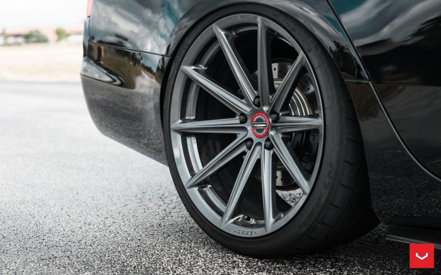 Колеса Cadillac CTS-V on Vossen Wheels (VFS-10) 2018 года  (фото 9 из 11)